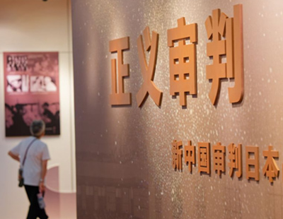 解放军破晓出击现场画面